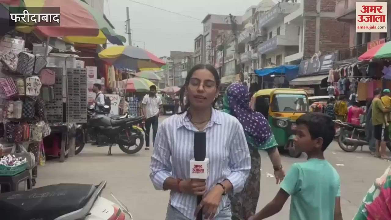 People are troubled by illegal parking in Faridabad's NIT-1 market