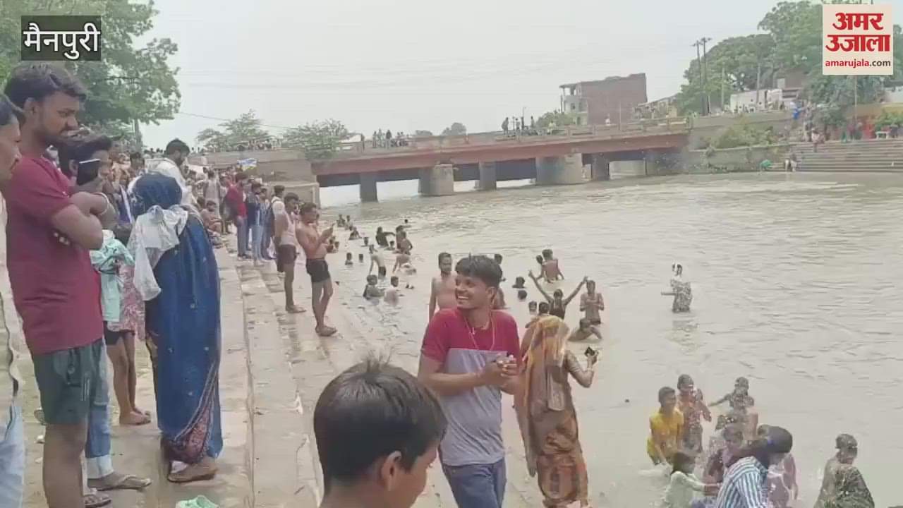crowd of devotees gathered at the Canal Kothi Ghat of Ghiror On Ganga Dussehra