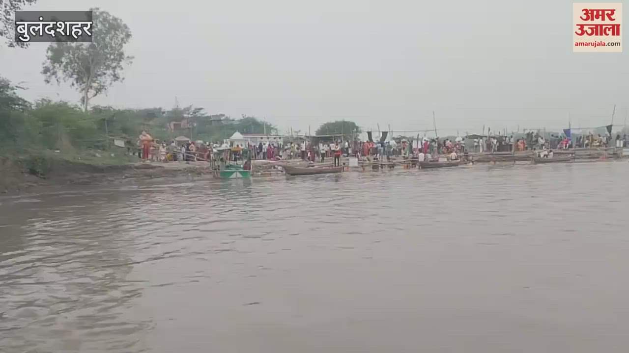 Devotees took a holy dip on Ganga Dussehra