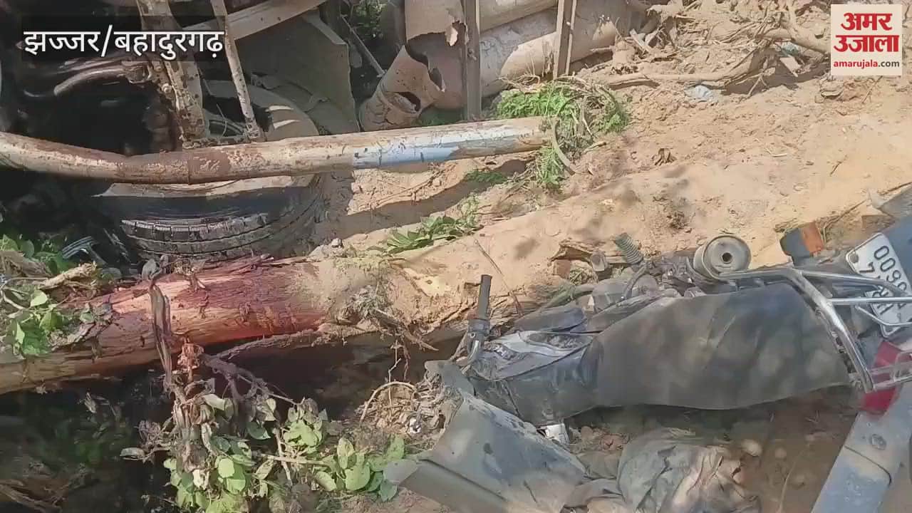 motorcyclist died after being hit by a truck in Jhajjar