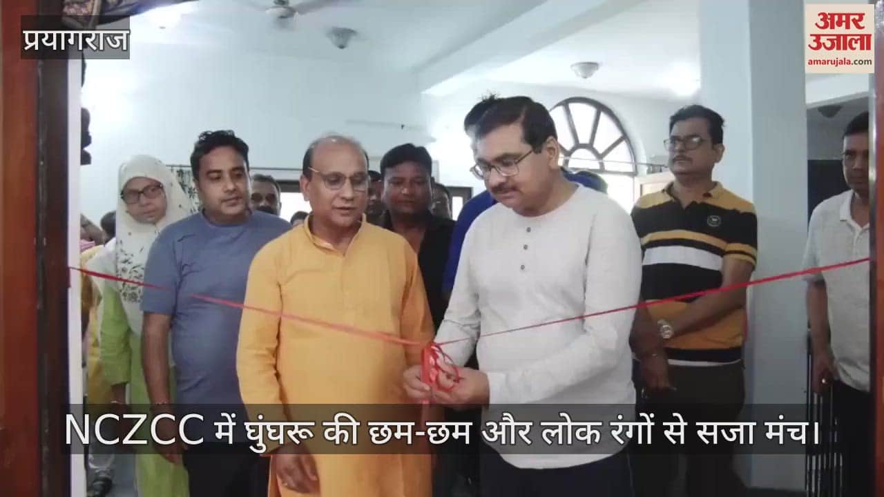 The stage was decorated with the sound of ghungroos and folk colours, child talents mesmerized the audience