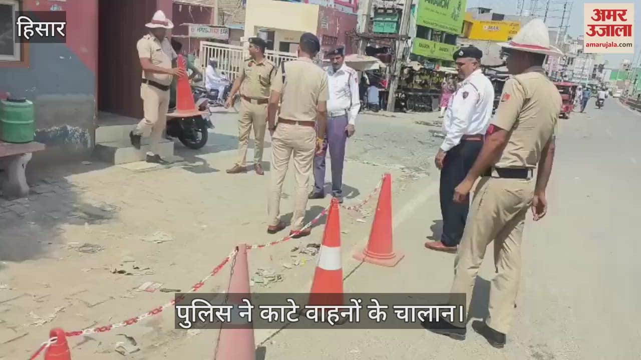 Police issued challan for vehicles in Hansi