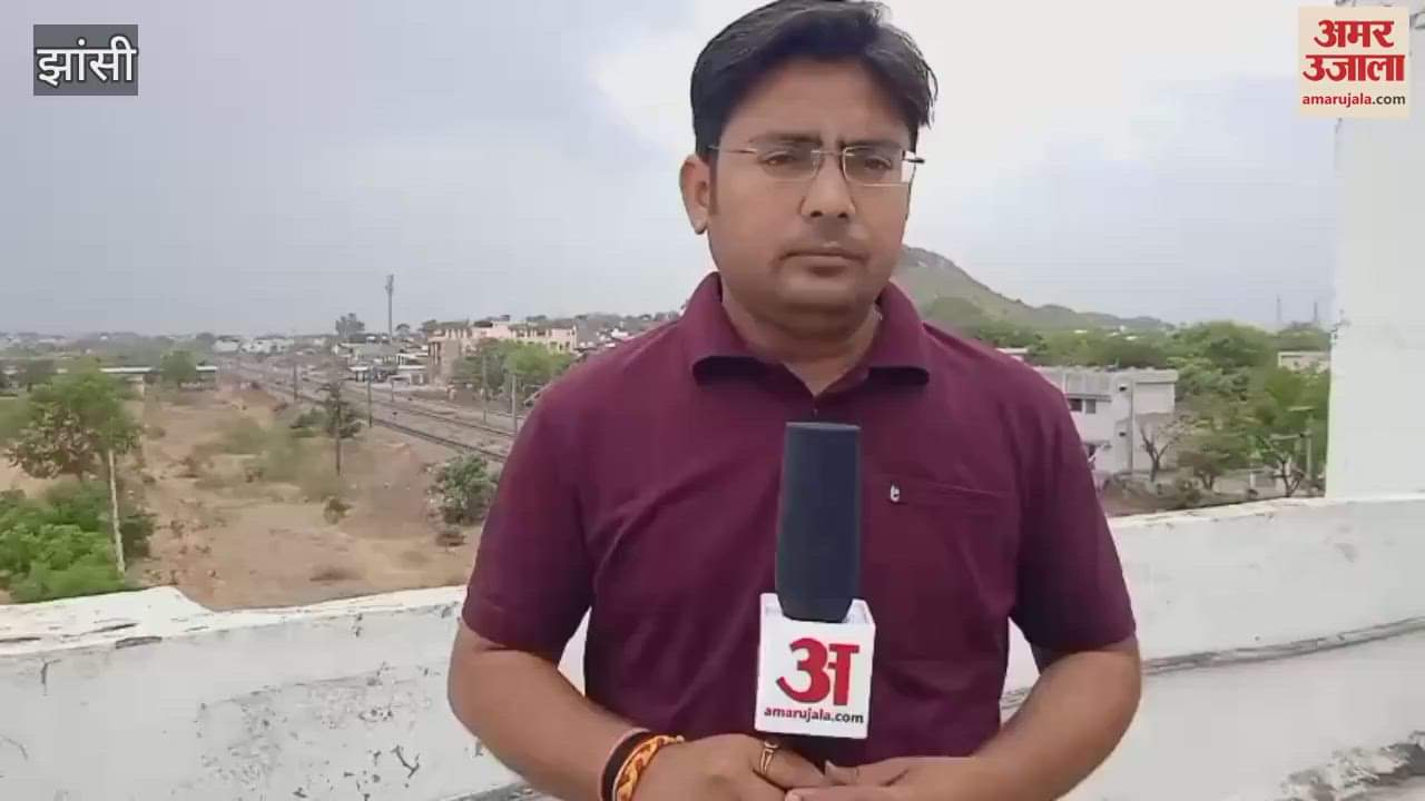 Clouds covered the sky, people got relief from the heat