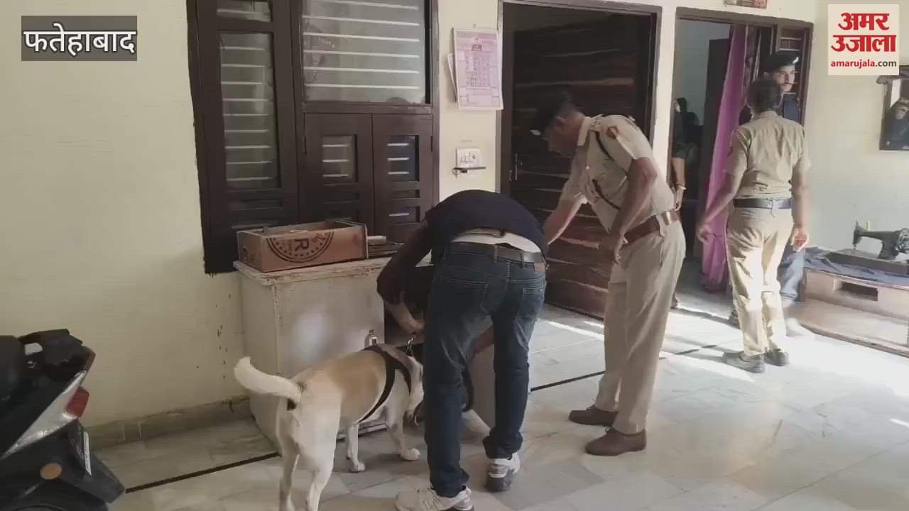 Police conducted a search operation with dog squad regarding drug abuse in Jakhal of Fatehabad, special investigation was done by going to houses