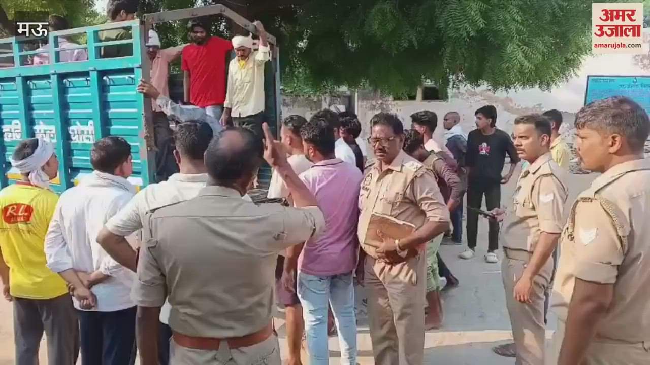 uncontrolled pickup crushed old man and teenager both died see VIDEO