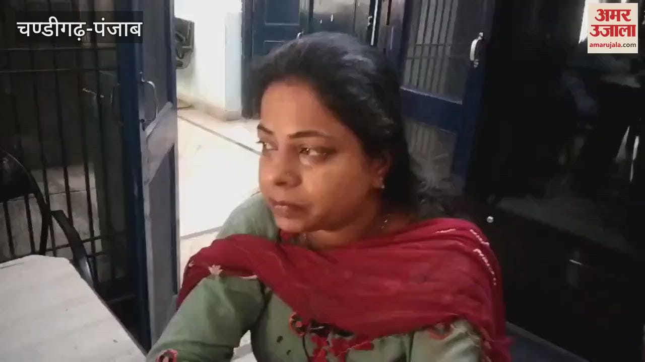 Robbers looted a woman in broad daylight in Pathankot