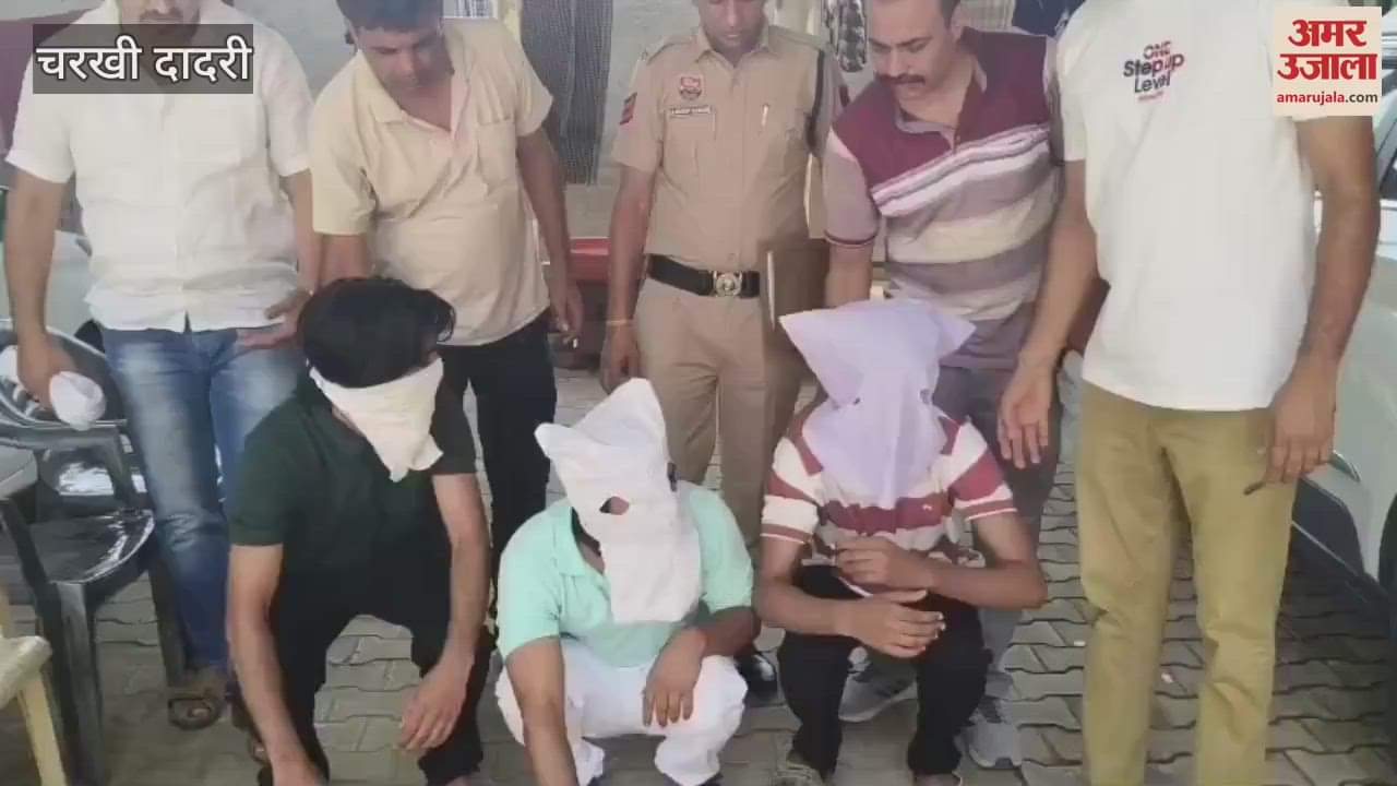 Dadri police arrested three bike riders carrying illegal weapons