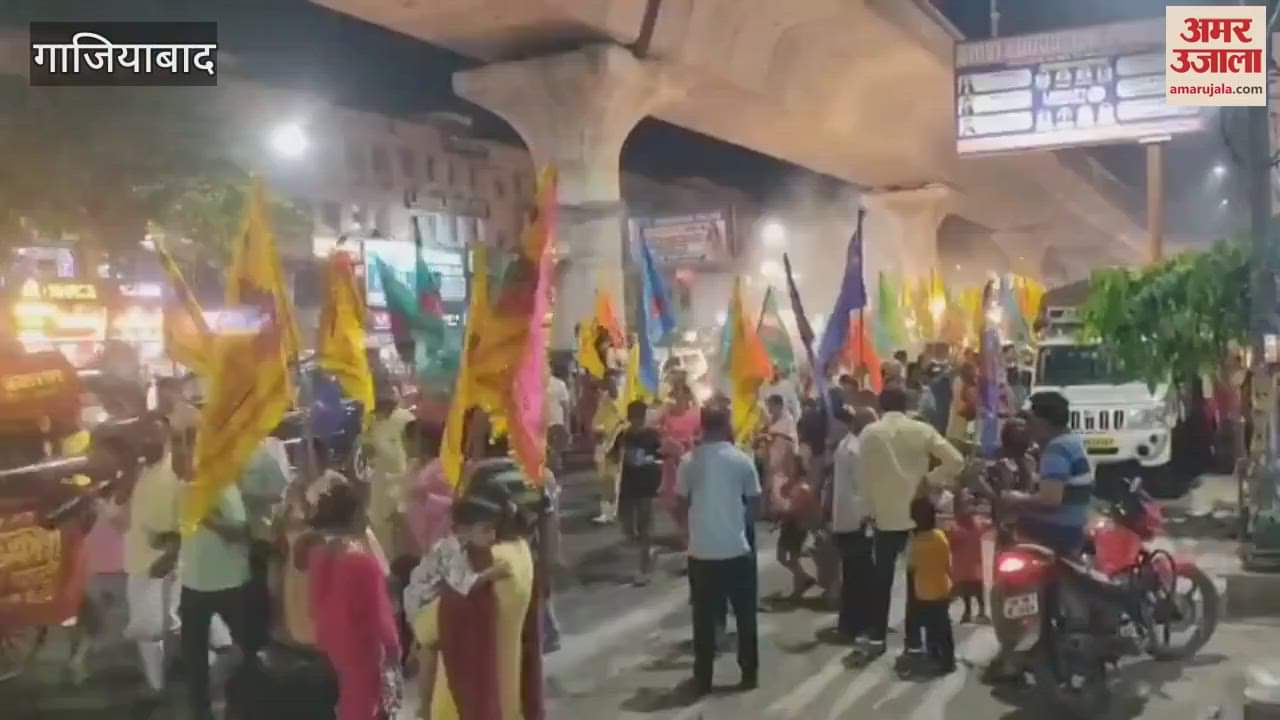 Shri Khatushyam Nishan Dhwaj Yatra was taken out with great pomp in Ghaziabad