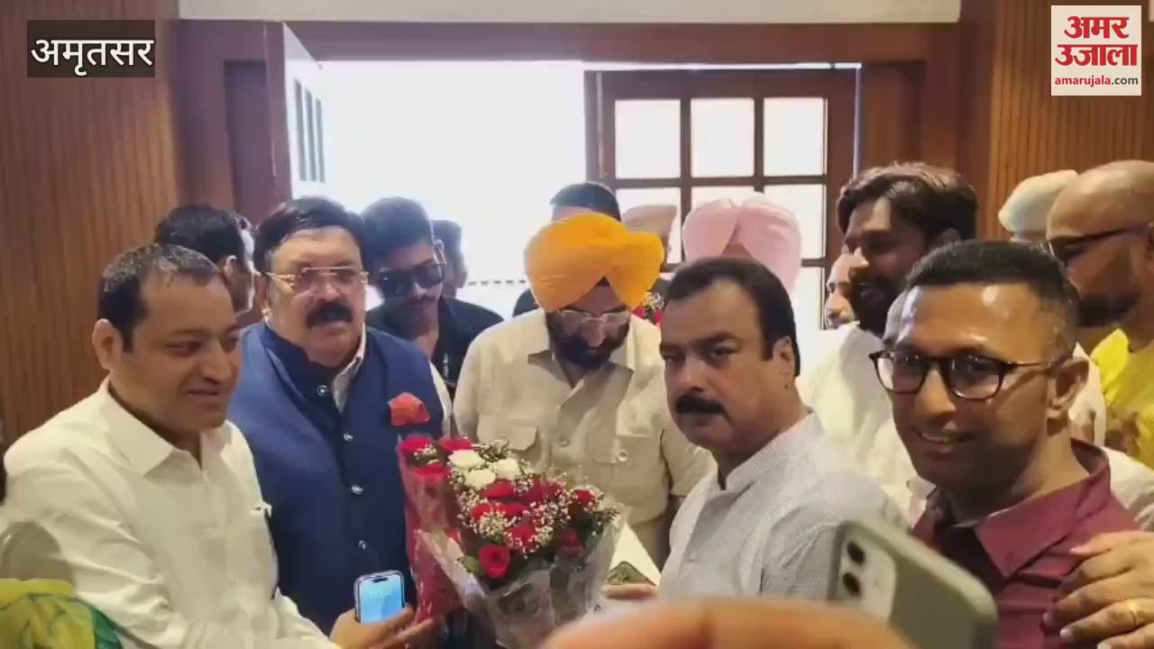 Delhi cabinet minister Maninder Sirsa in Amritsar