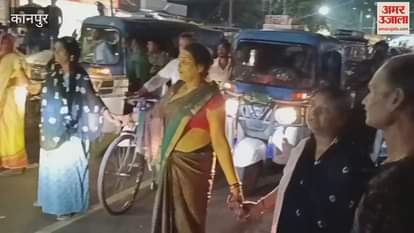 People angry with power cut blocked the road, vehicles were stuck for an hour