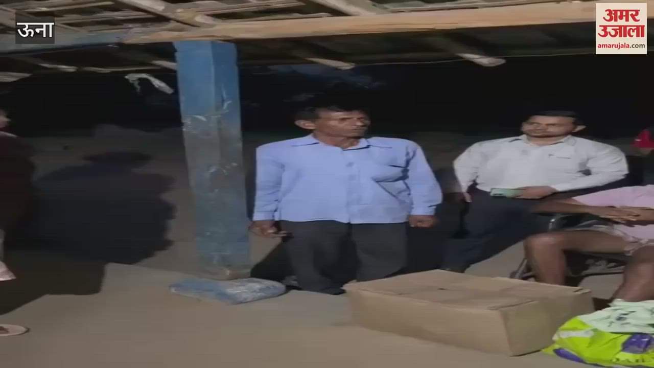 Sohari resident Prakash Chand family of Una is struggling with poverty