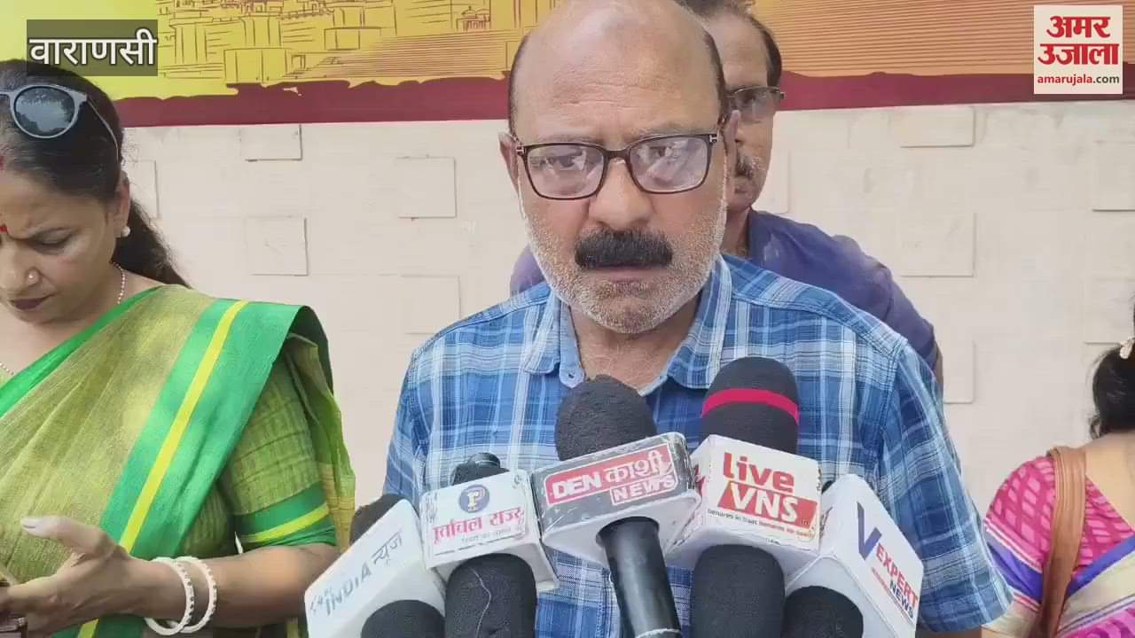 Teachers and employees were relieved from service by sending notices 40 people reached PMO