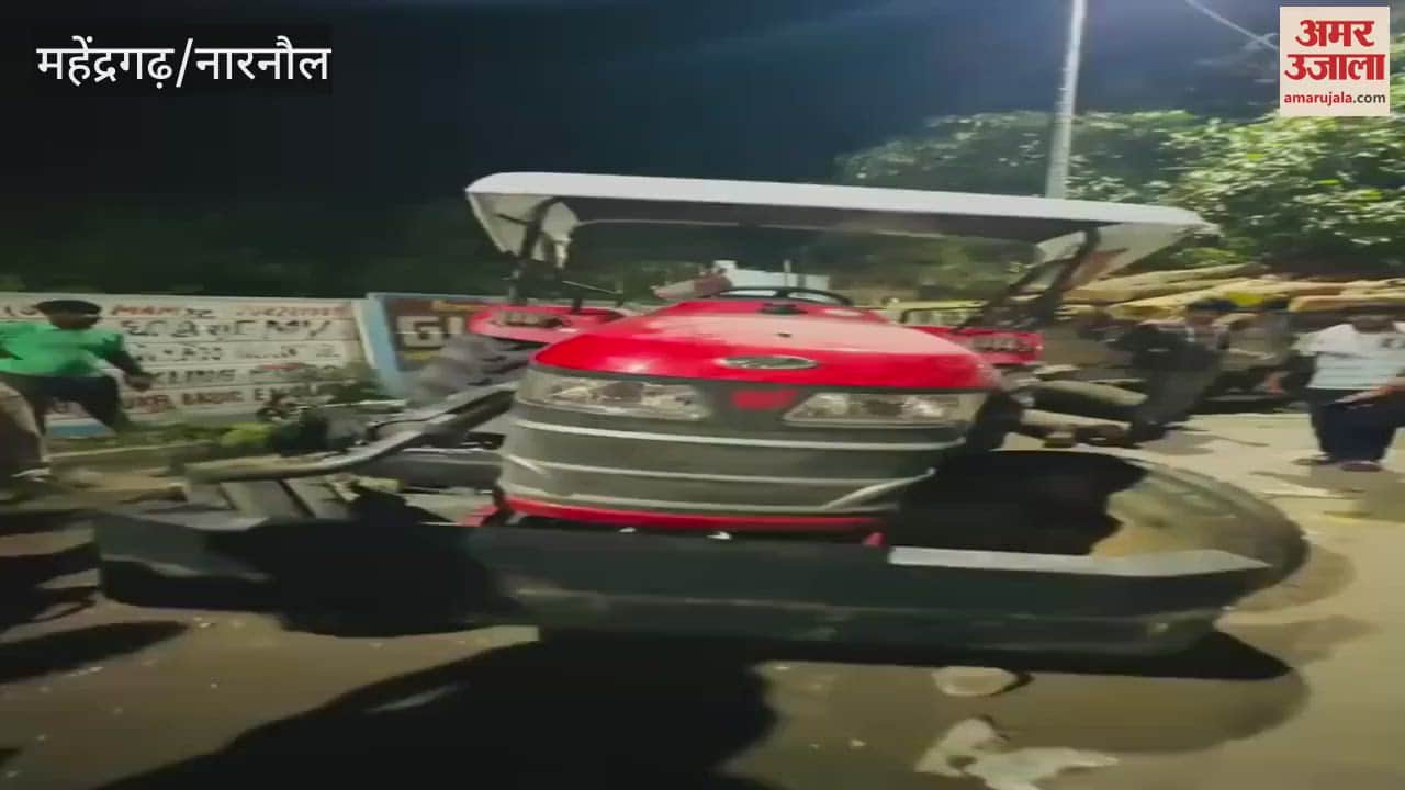 uncontrolled tractor hit two bikes, one got stuck under the tyre In Narnaul