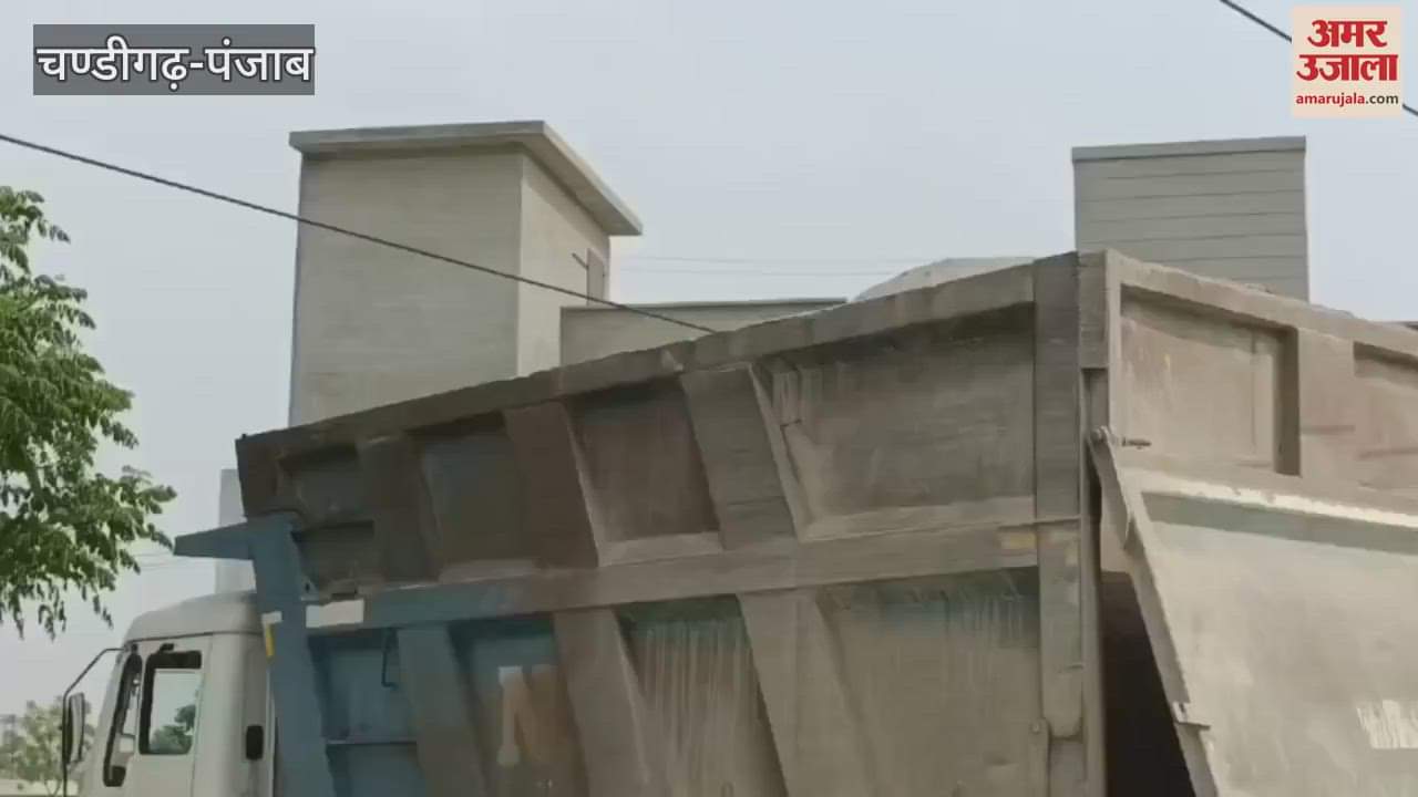 Tipper driver died due to electric shock in Moga