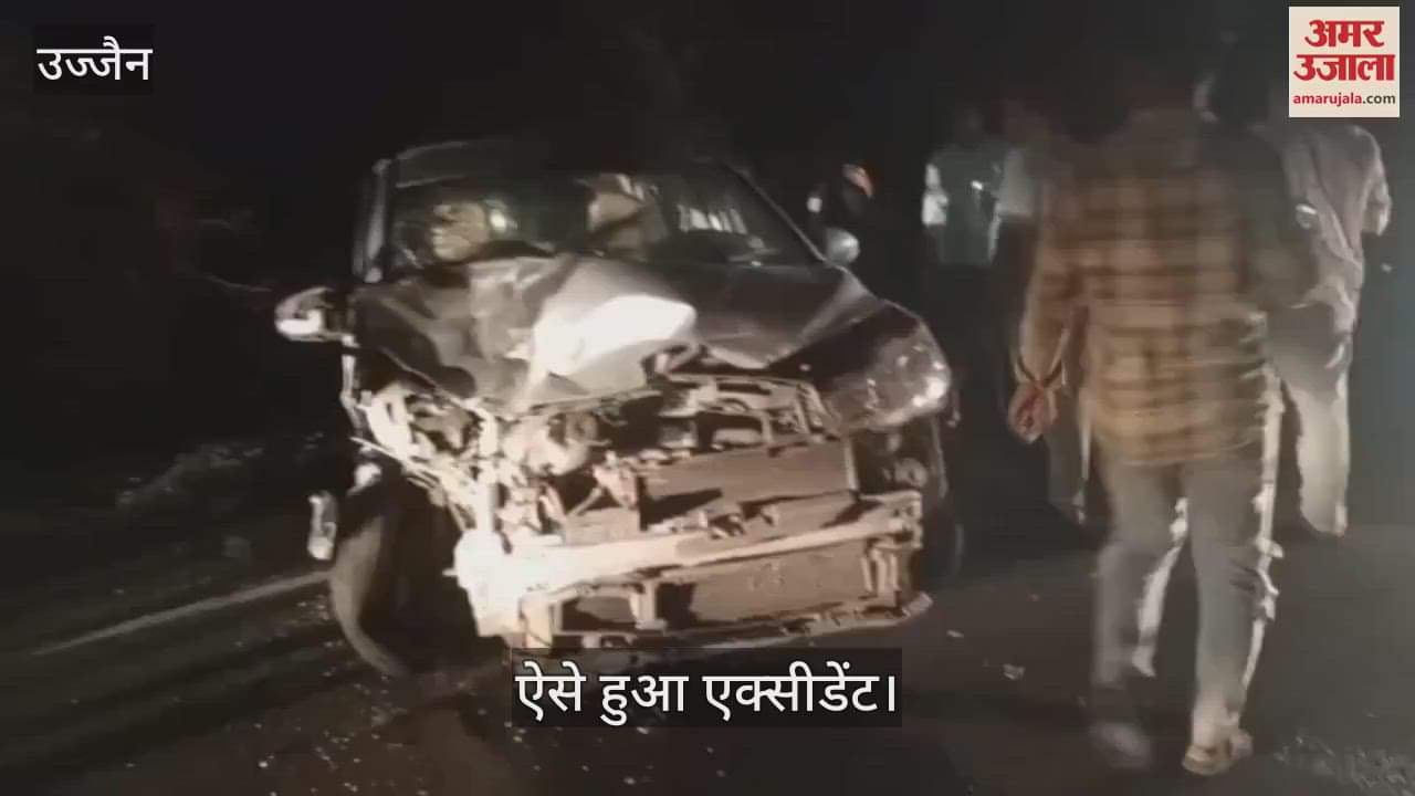 collision Ertiga and tractor on Nagda Khachrod Road, tractor broke and Ertiga's air balloons opened