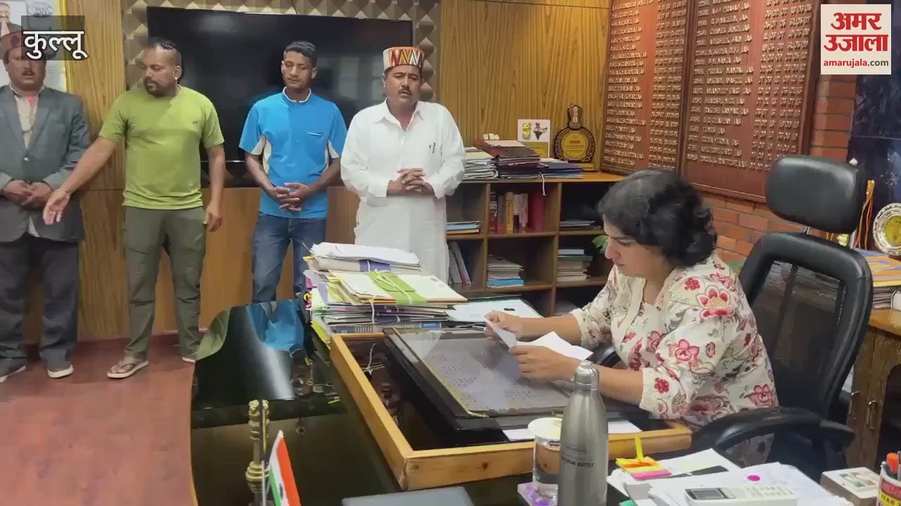 Kullu Demand for repair of Padhar to Lari road