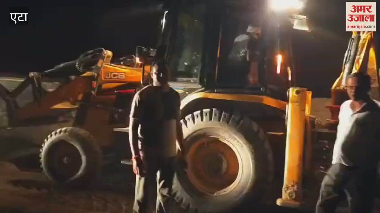 Action against soil mining Jaleshwar Tehsildar seizes five vehicles