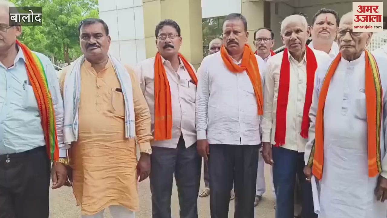 farmers get fertilizer at reasonable rates are lying empty