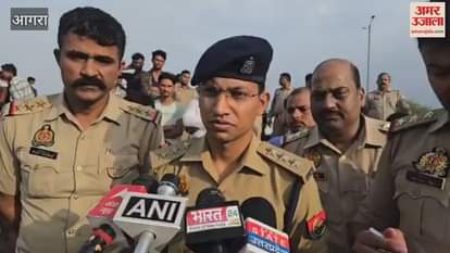 Four killed in horrific road accident in Agra