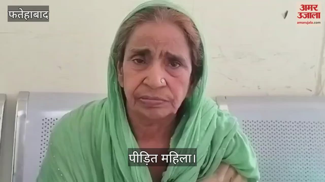 Two women broke into a house in Jakhal and snatched gold earrings from a woman's ears and fled