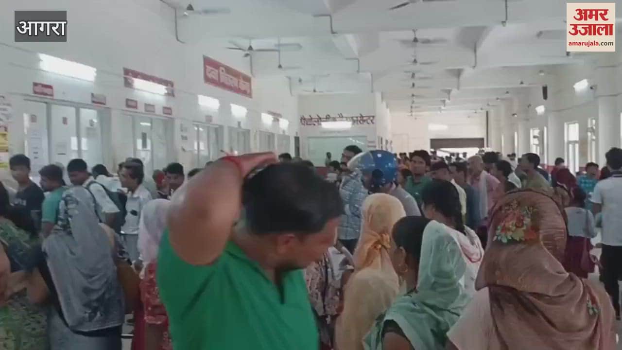 Crowd of patients gathered in SN Medical College