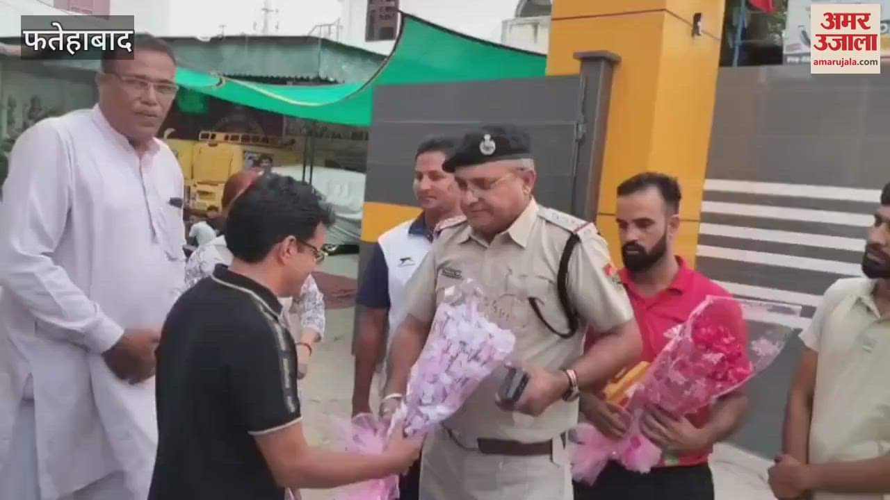 Police administered oath to players against drug abuse in Tohana