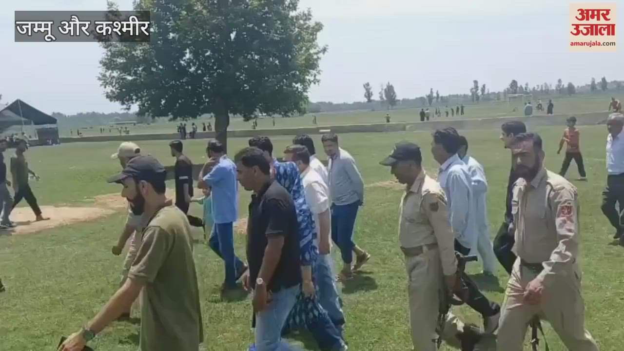 Sheikh Ishfaq Jabbar and Nuzhat Ishfaq Kick Off Cricket Tournament in Tullamulla.