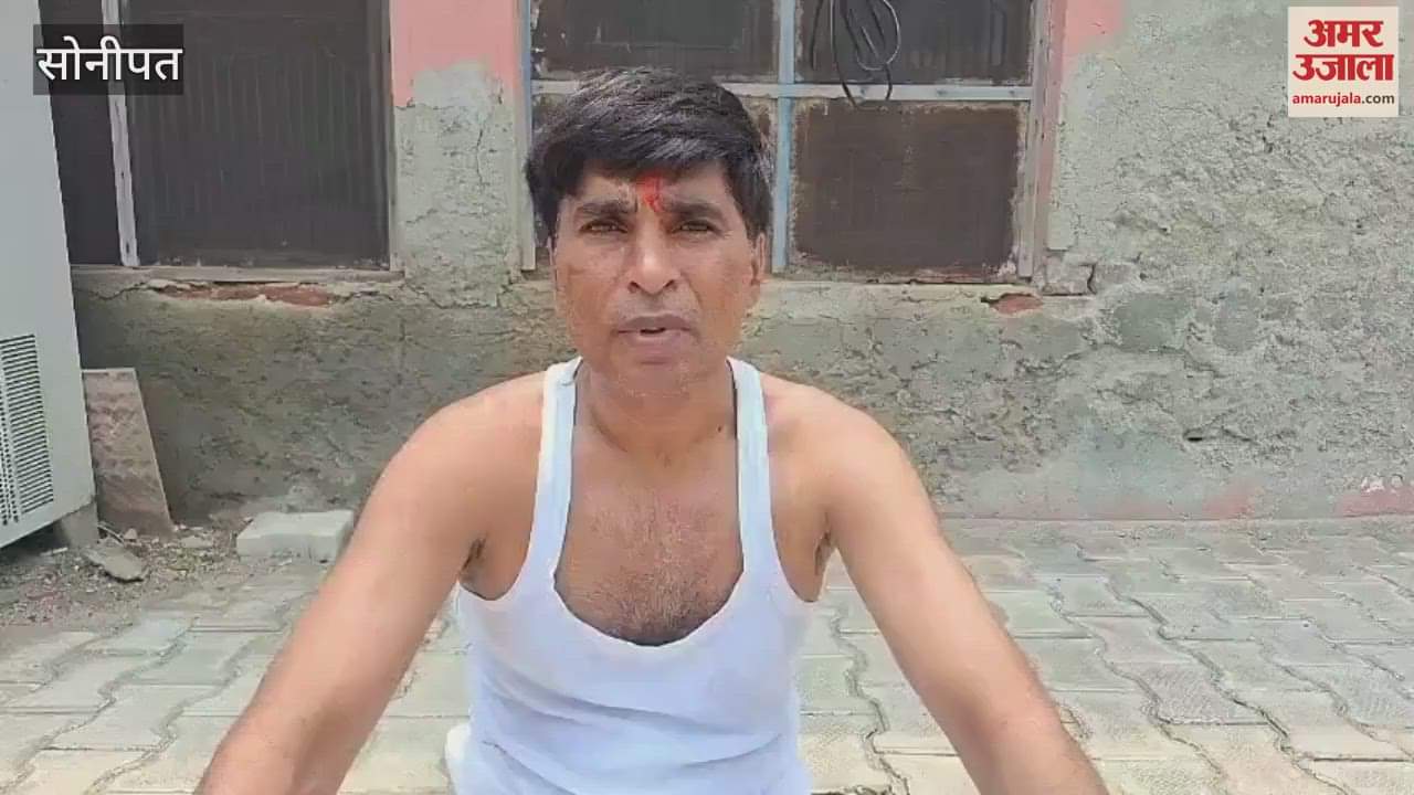 Unique demonstration by lighting smoke in the scorching heat in Sonipat