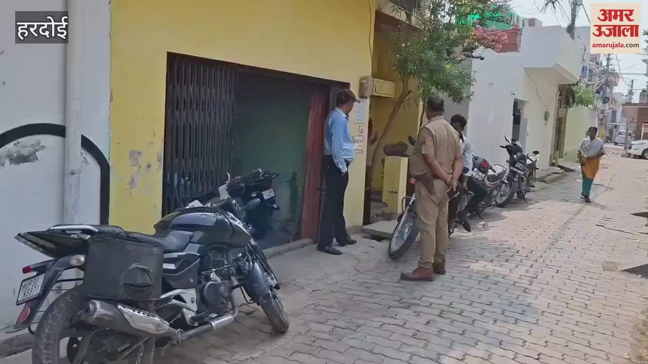 CGST Intelligence team raided the house of GST advocate in Hardoi