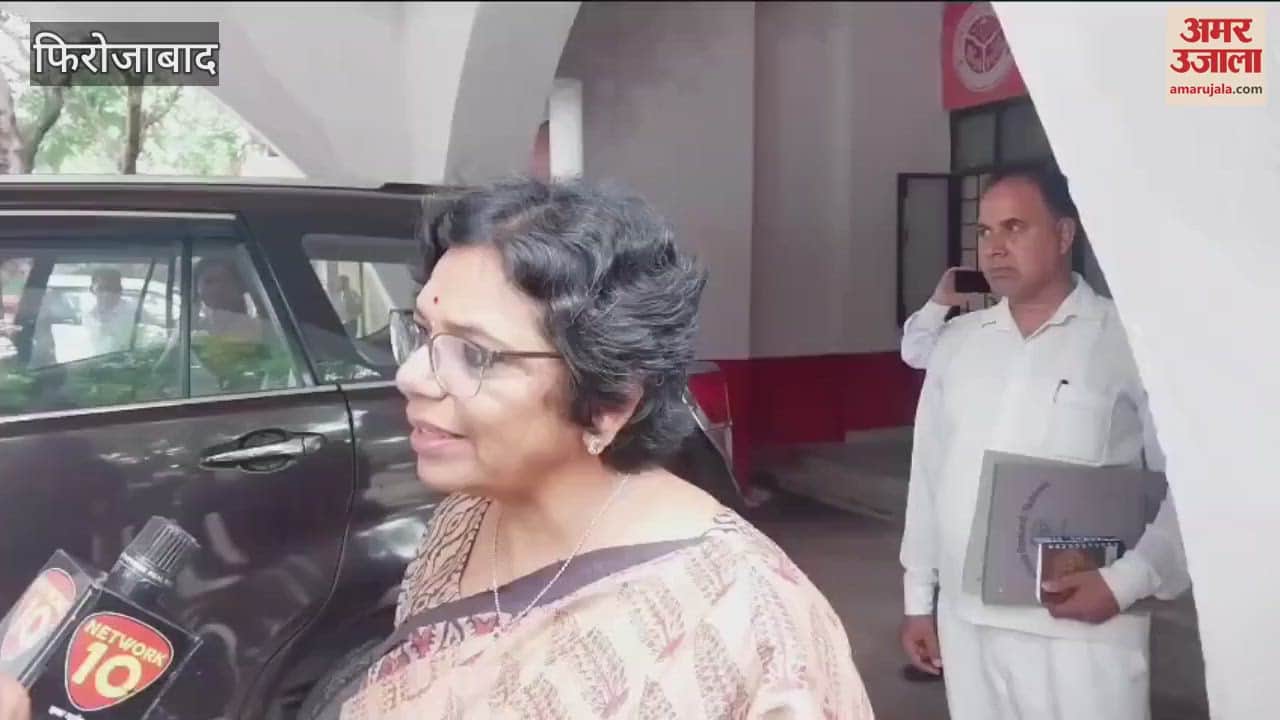 National Commission for Women Chairperson Vijaya Rahatkar held public hearing in Firozabad
