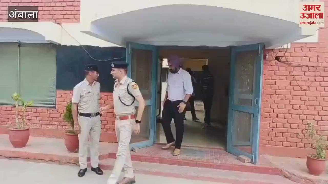 Drug smuggling racket busted in Ambala under the guise of biscuit and chocolate boxes, truck driver arrested with 4 quintals and 76 kg of poppy husk