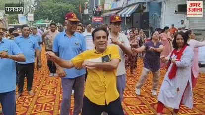 On conclusion of Swachhata Pakhwada pedestrian program organized with message of Green Palwal