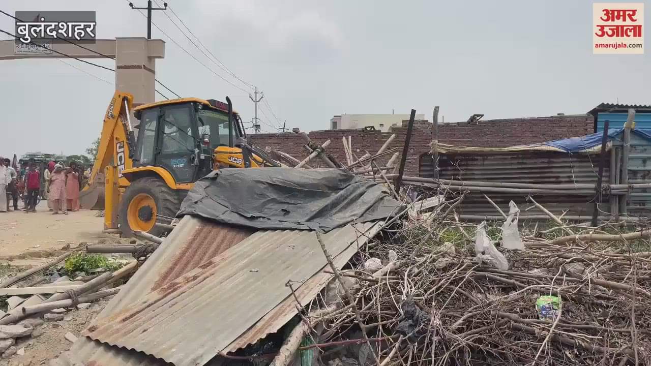 GDA removed illegal occupation from Kanawani village in Ghaziabad