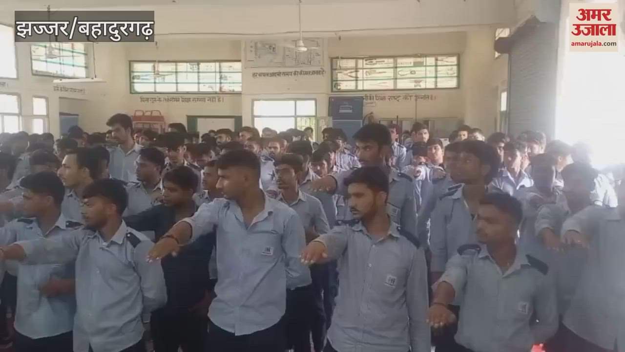 Police school in Jhajjar, ACP Akhil Kumar said- Families get ruined due to drug addiction