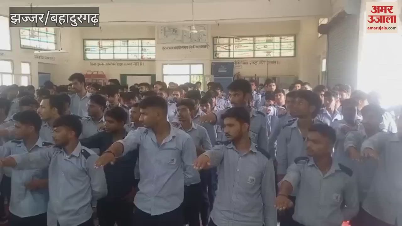 Police school in Jhajjar, ACP Akhil Kumar said- Families get ruined due to drug addiction