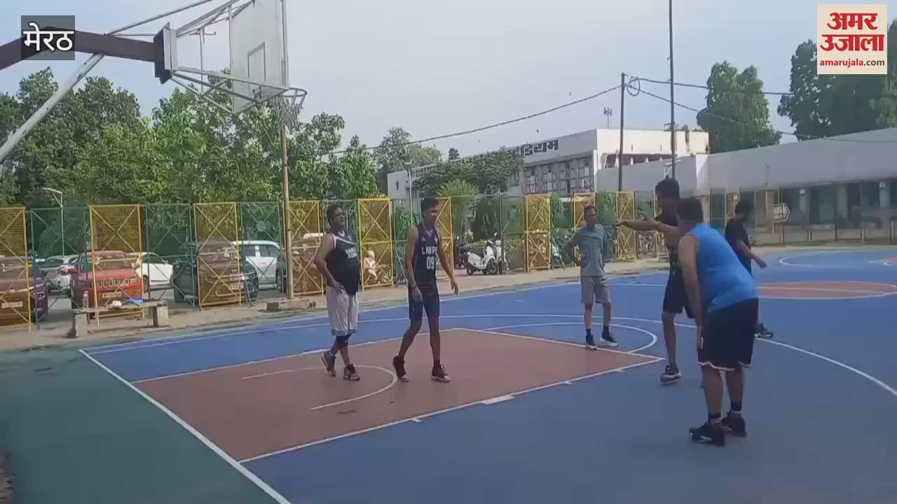 Meerut: Players practicing basketball and badminton at Kailash Prakash Stadium