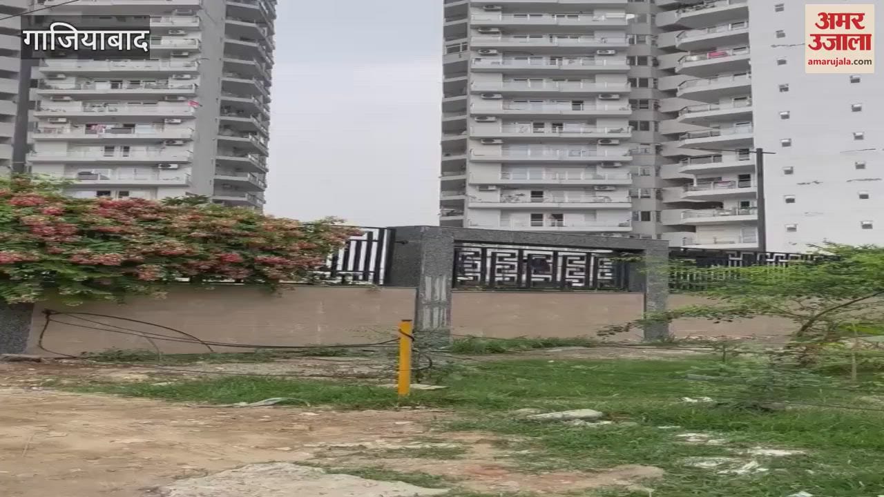 Demand to stop skywalk in society of Ghaziabad