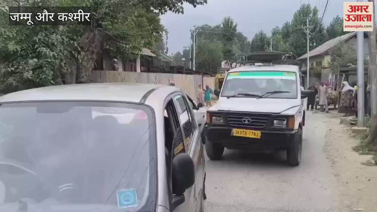 Ashtangoo residents block Sopore-Bandipora road over Water crisis