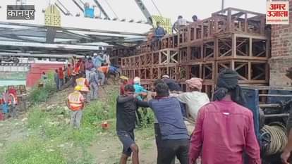Girder panels of Chamak Nali rail culvert were replaced by taking a mega block