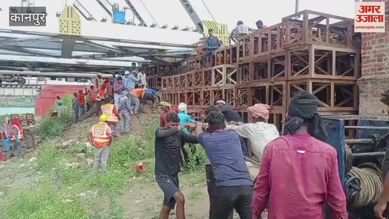 Girder panels of Chamak Nali rail culvert were replaced by taking a mega block