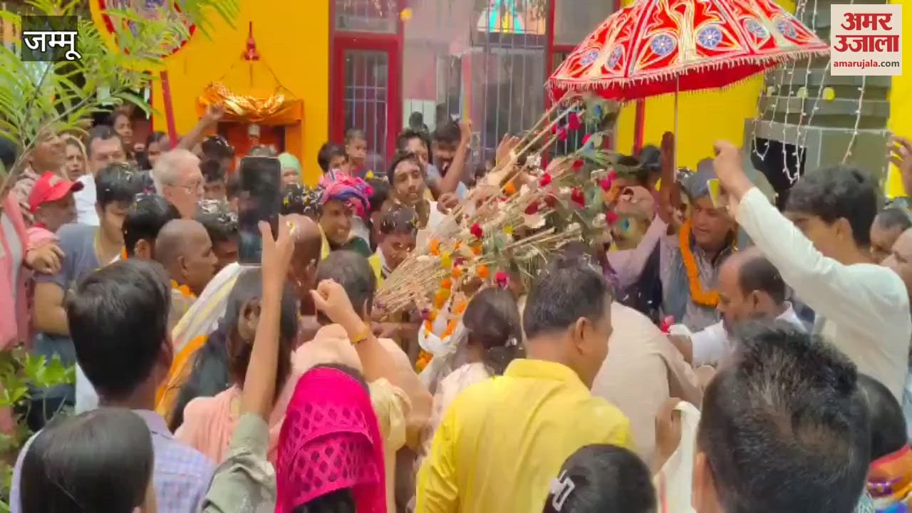 The grand Jagannath Rath Yatra started from Trikuta Nagar, devotees participated enthusiastically