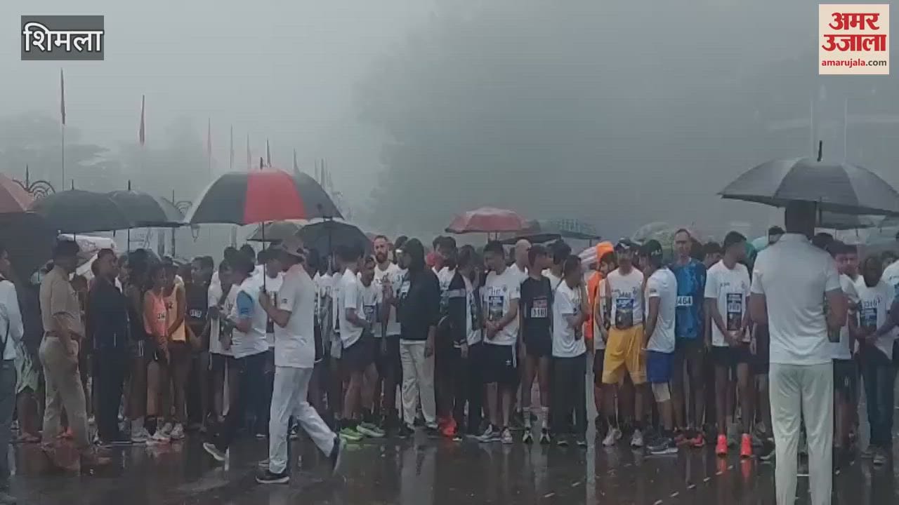 Shimla Youth ran against drug abuse amidst heavy rain