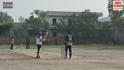 young man died while playing cricket in Guruharsahai in Punjab young man died while playing cricket in Guruharsahai in Punjab