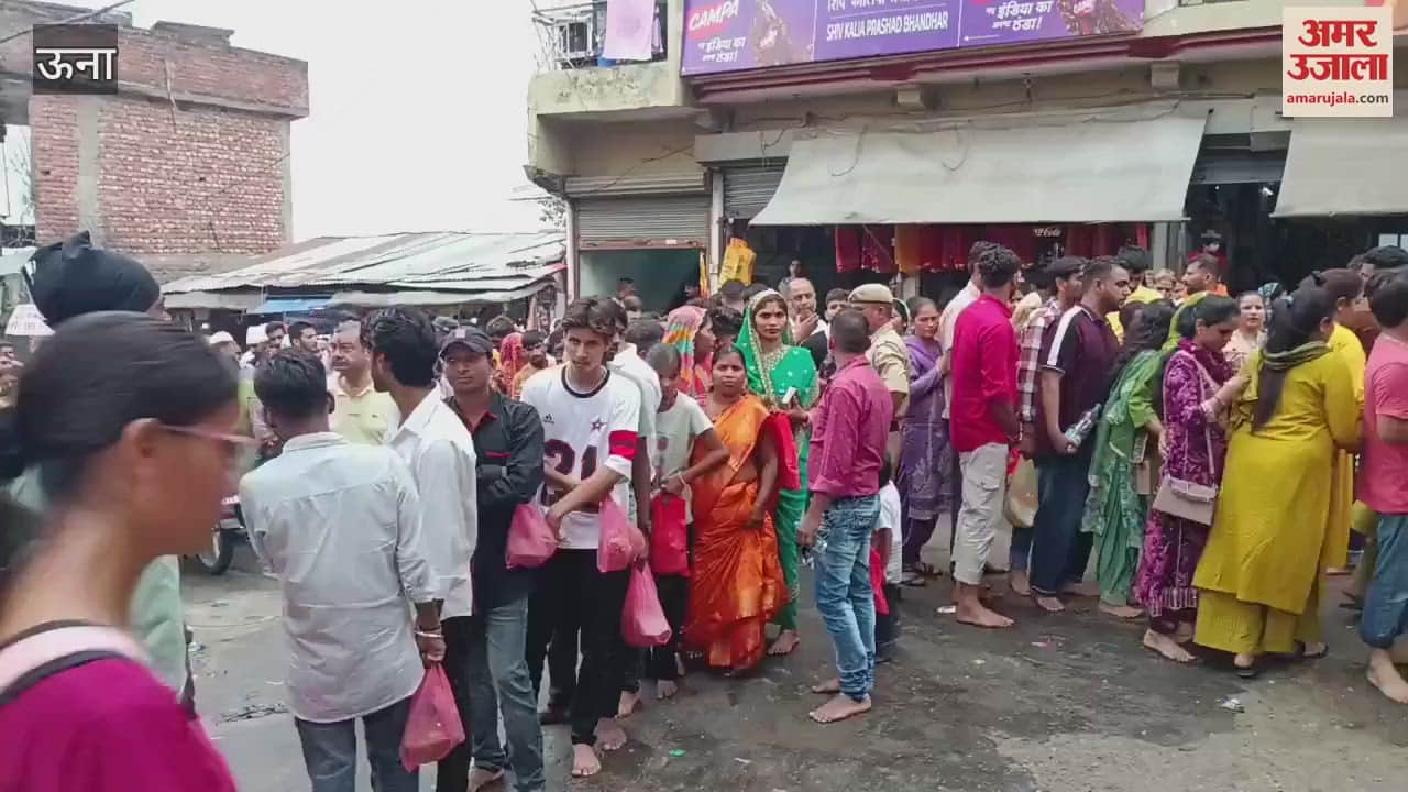 Una Huge crowd of devotees at Maa Chintapurni temple faith did not lose even in the rain
