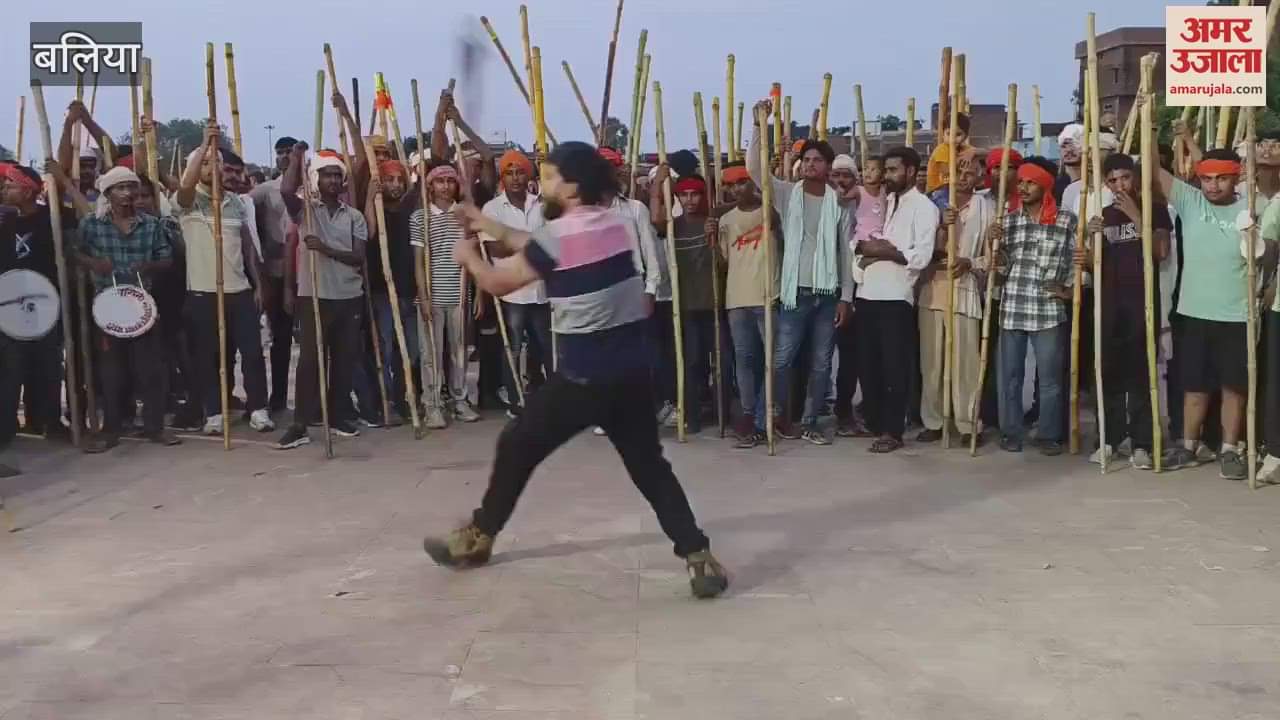 Youth showed their skills in Mahaveeri flag procession watch VIDEO