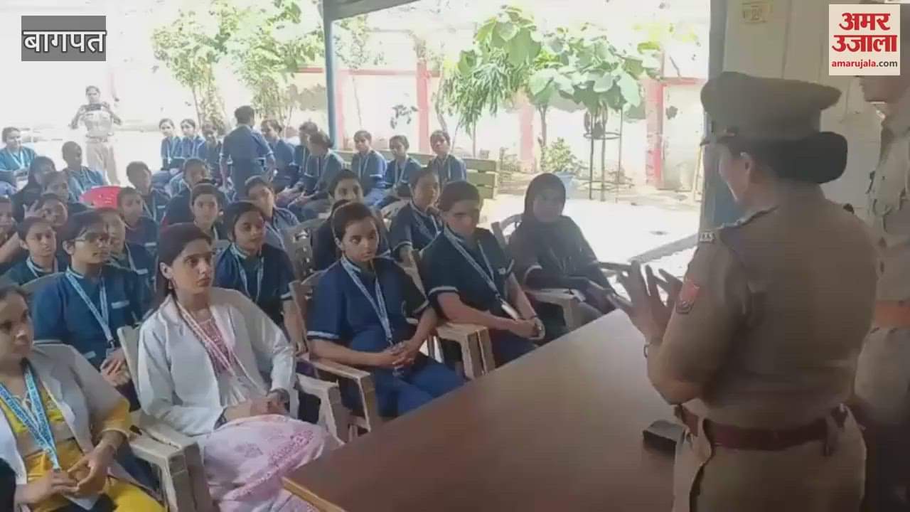 Baghpat: Students of Sarvodaya College of Nursing visited Mali police station