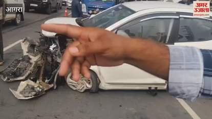 Car collided with divider of flyover