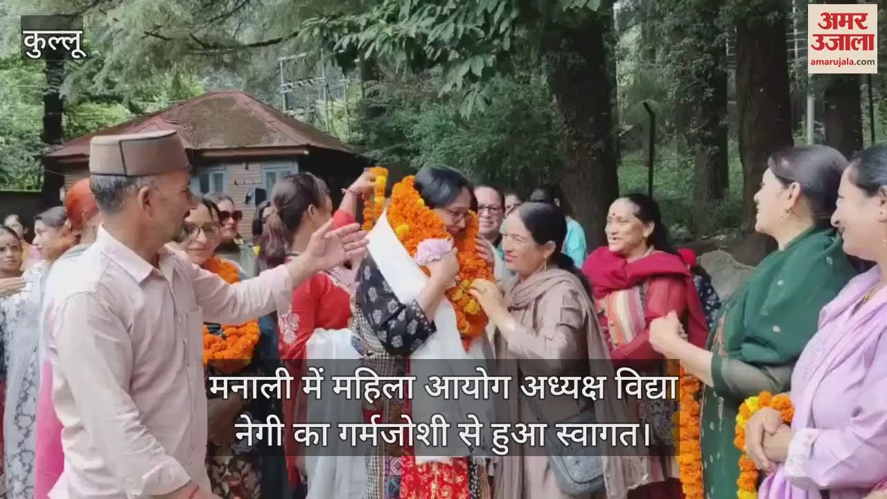 Women Commission Chairperson Vidya Negi was warmly welcomed in Manali