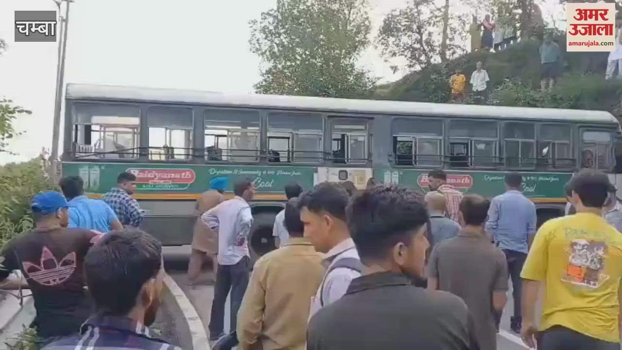 Chamba Brakes of Punjab Roadways bus failed driver and conductor narrowly escaped