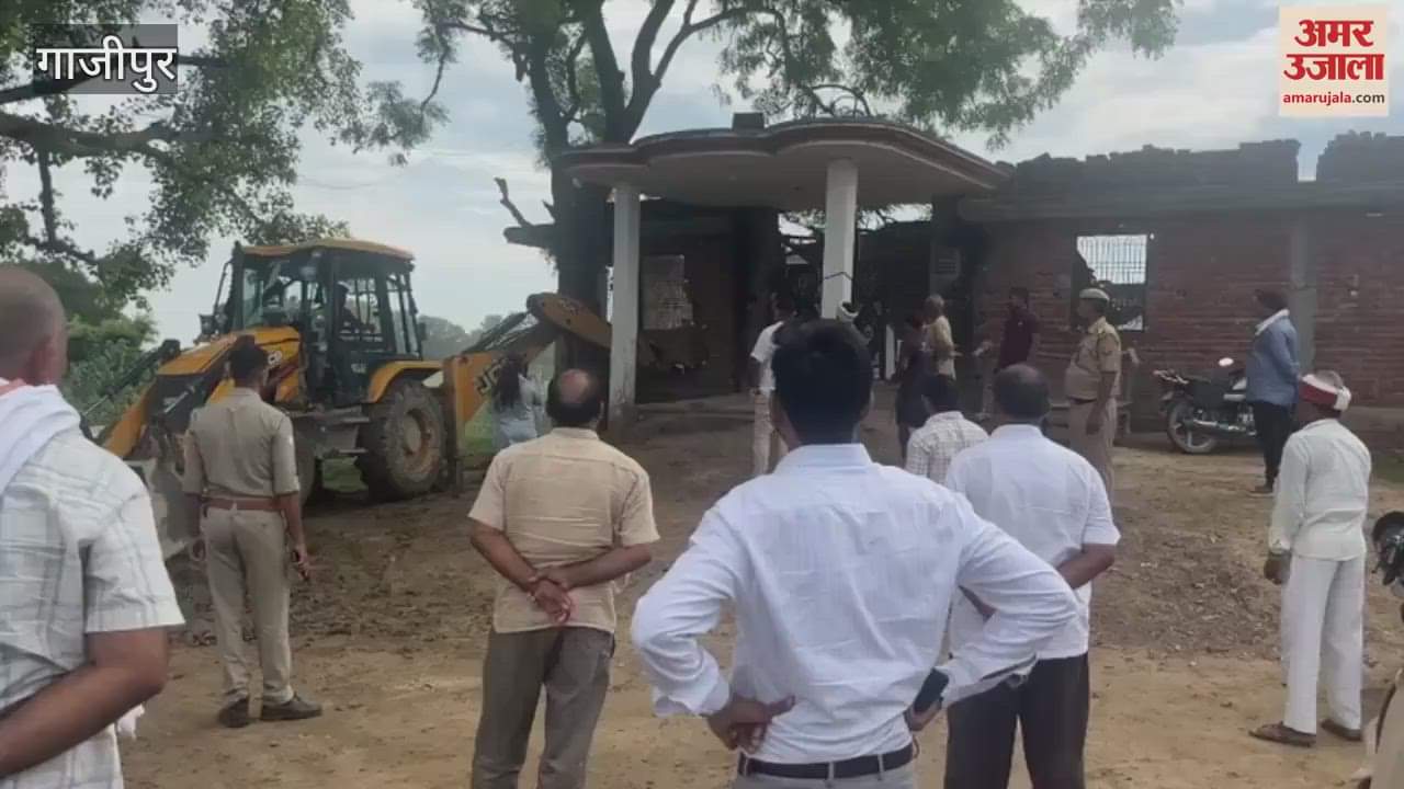 Encroachment removed in Ghazipur panic among encroachers